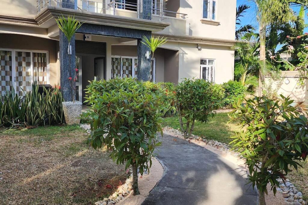 Number 9, 2Nd Floor,Pebble Bay Appartments Grand Baie Extérieur photo