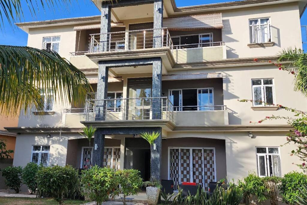 Number 9, 2Nd Floor,Pebble Bay Appartments Grand Baie Extérieur photo